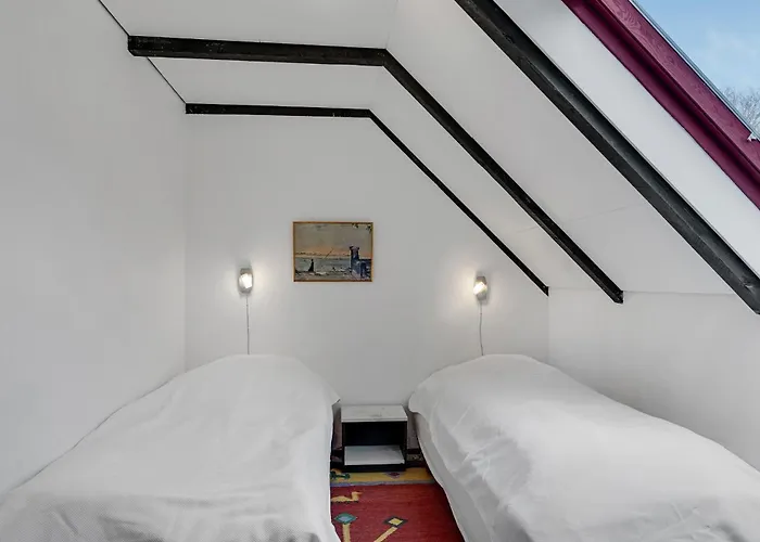 2 Bedroom Lovely In Lejlighed Tranekær